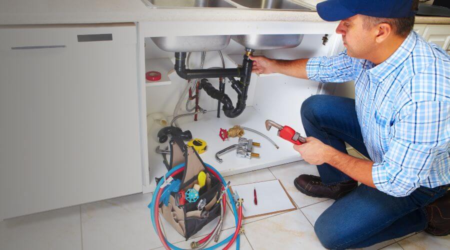 Professional emergency plumbing in Saint Hedwig, TX